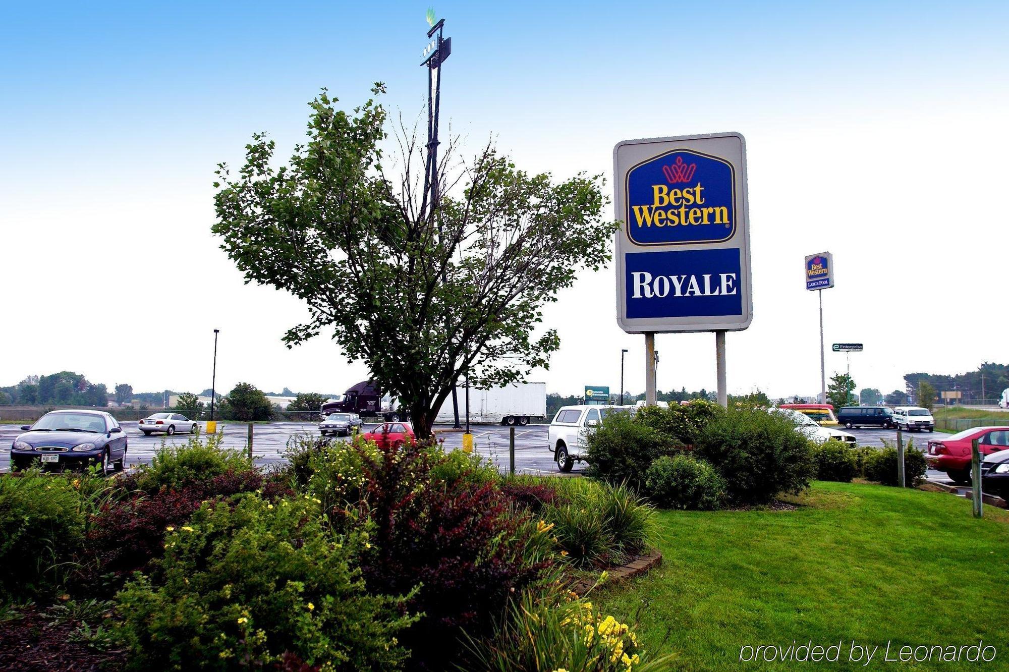 University Inn & Suites Stevens Point Buitenkant foto